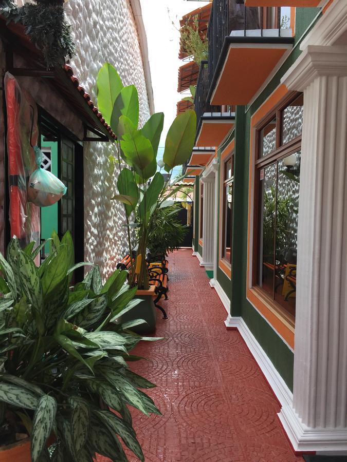 Apartahotel Tierras Amazonicas Leticia Luaran gambar